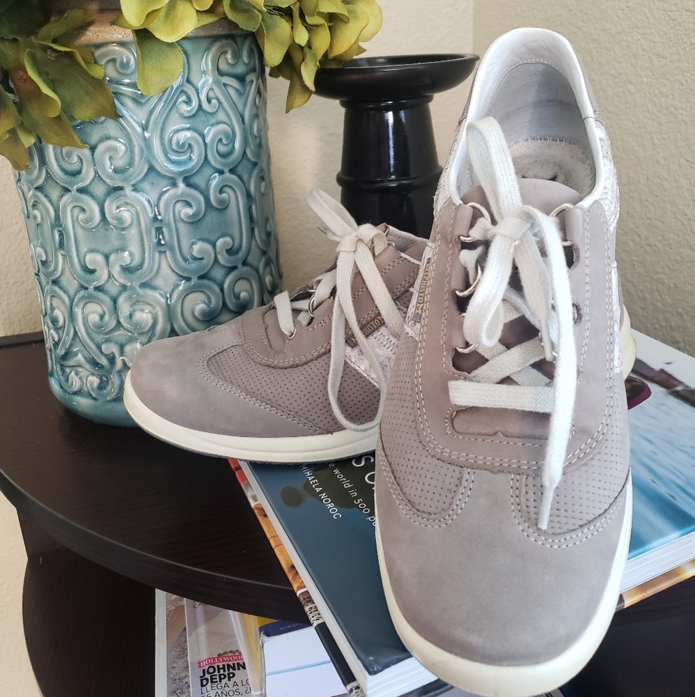 mephisto runoff air-jet system sneakers